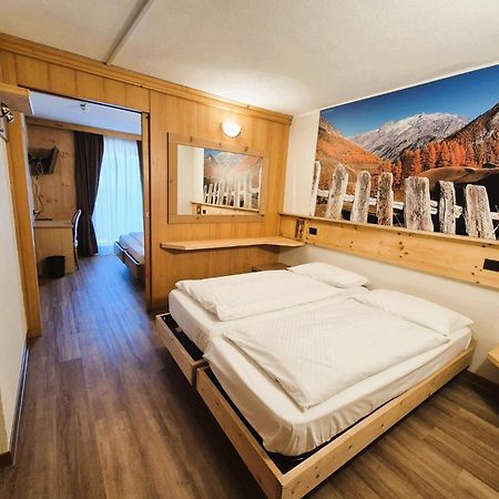 Hotel Angelica Livigno Exterior photo