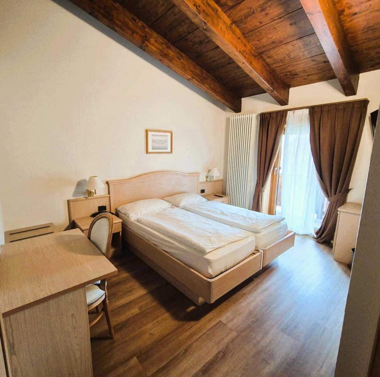 Hotel Angelica Livigno Exterior photo