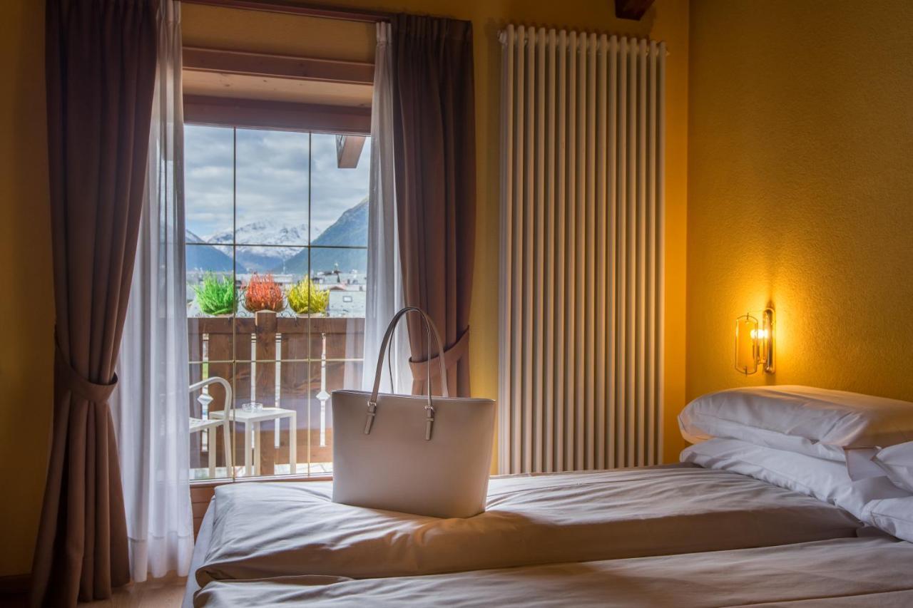 Hotel Angelica Livigno Exterior photo